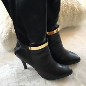 FERGIE FOOTWEAR COVE BLACK KNEE HIGH BOOTS